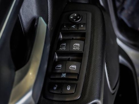Used 2024 RAM 1500 Big Horn AWD/4WD image 36