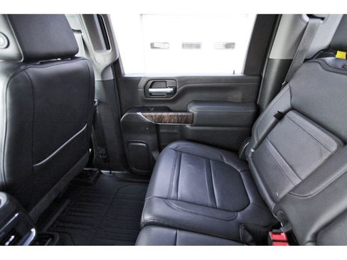 Used 2022 GMC Sierra 2500 Denali w/ Technology Package AWD/4WD image 13