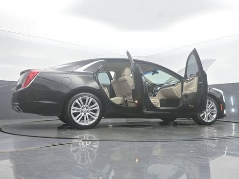 Used 2018 Cadillac XTS Luxury FWD image 58