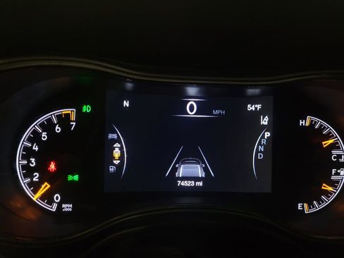 Used 2019 Jeep Grand Cherokee High Altitude AWD/4WD image 23