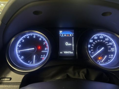 Used 2018 Toyota Camry L image 17