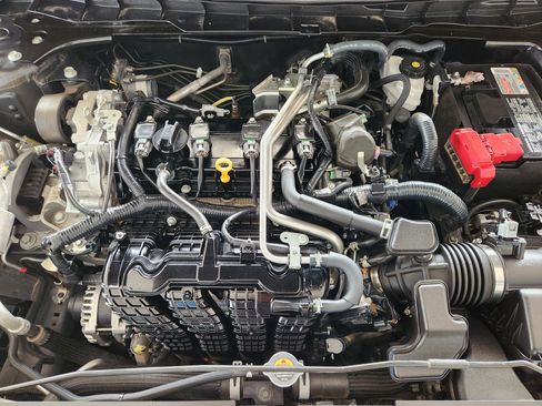 Used 2024 Nissan Altima 2.5 SV image 35