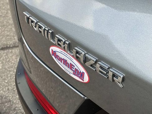 Used 2023 Chevrolet TrailBlazer LT image 13