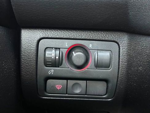 Used 2007 Subaru Legacy 2.5i Limited image 10