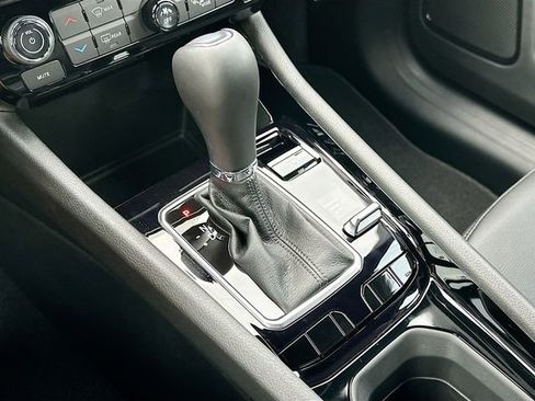 New 2026 Jeep Compass Latitude image 11