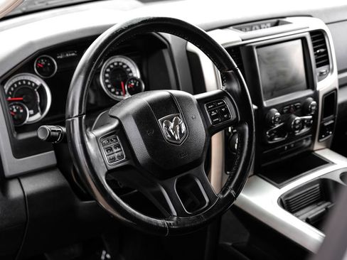 Used 2017 RAM 1500 Big Horn image 12