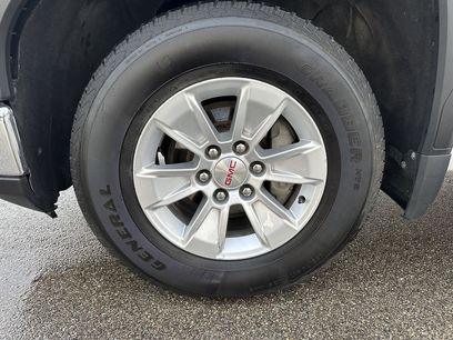 Used 2023 GMC Sierra 1500 Pro w/ Pro Value Package