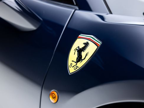 Used 2018 Ferrari 488 Spider RWD image 16