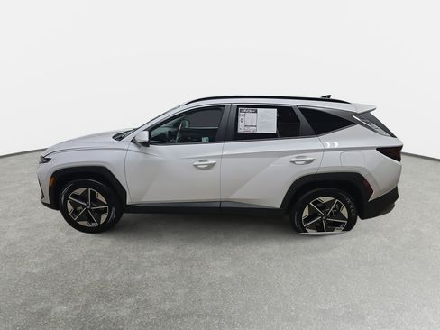 Certified 2025 Hyundai Tucson SEL AWD/4WD image 8