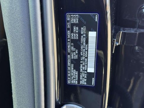 Used 2023 Volvo XC90 B6 Plus w/ Protection Package Premier image 16