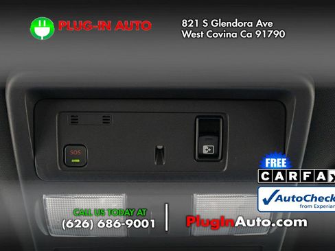 Used 2023 Nissan Titan SV w/ SV Convenience Package image 21