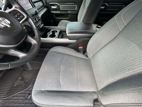 Used 2021 RAM 2500 Big Horn w/ Night Edition image 10