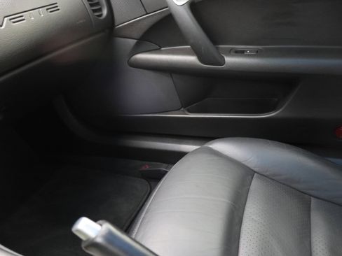 Used 2007 Chevrolet Corvette Coupe w/ Preferred Equipment Group image 11