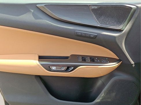 Used 2022 Lexus NX 350h AWD w/ Vision Package image 13
