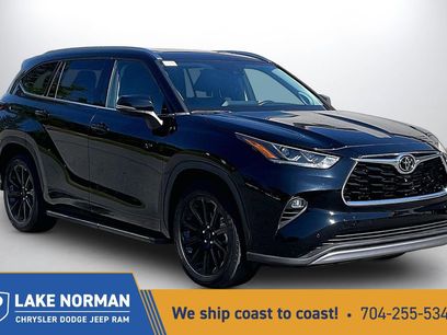 Used 2023 Toyota Highlander Platinum