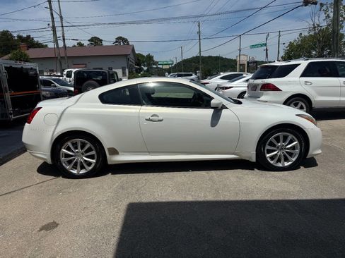 Used 2011 INFINITI G37 x Coupe w/ Premium Pkg AWD/4WD image 5