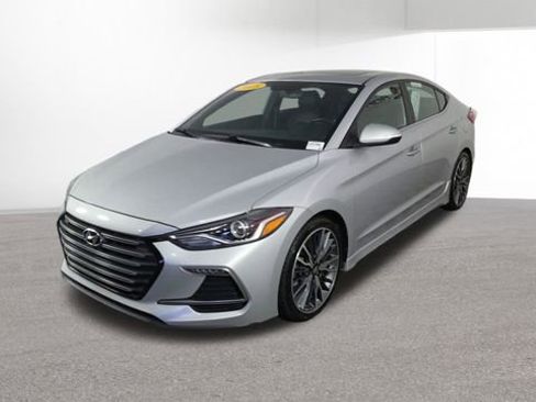 Used 2018 Hyundai Elantra Sport w/ Sport Premium Package 03 FWD image 4