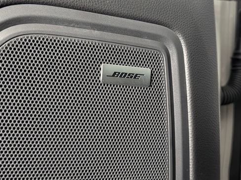 Certified 2026 Porsche Macan image 27