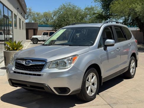 Used 2014 Subaru Forester 2.5i Premium w/ Popular Package #2 AWD/4WD image 2