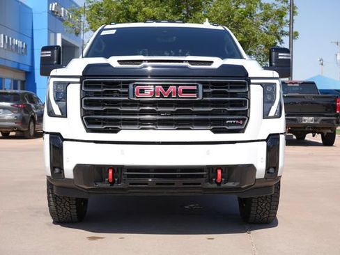 New 2026 GMC Sierra 2500 AT4 w/ AT4 Premium Plus Package AWD/4WD image 8