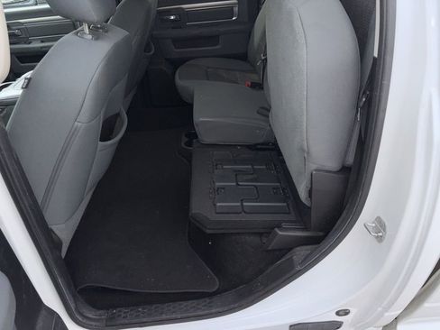 Used 2013 RAM 1500 Big Horn image 31