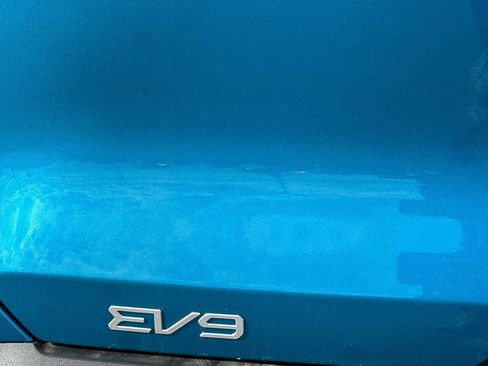 New 2026 Kia EV9 Wind image 27