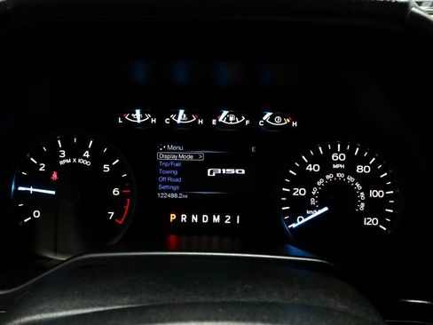 Used 2015 Ford F150 XLT w/ Equipment Group 301A Mid AWD/4WD image 27
