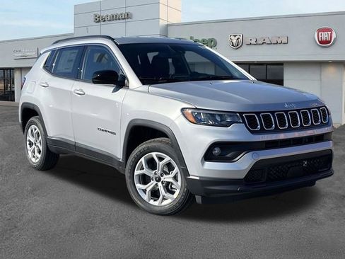 New 2026 Jeep Compass Latitude AWD/4WD image 1
