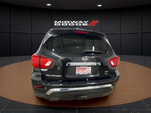 Used 2018 Nissan Pathfinder SL w/ Cargo Package image 4