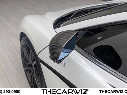 Used 2016 McLaren 570S Coupe RWD image 17