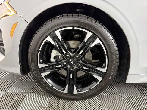 Used 2024 Kia K5 GT-Line w/ GT-Line Premium Package image 9