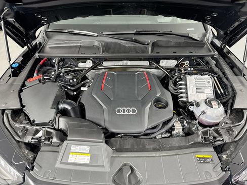 Used 2023 Audi SQ5 Prestige AWD/4WD image 30
