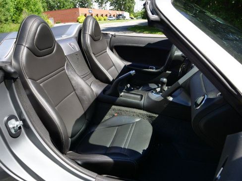 Used 2007 Pontiac Solstice Convertible w/ Premium Package RWD image 23