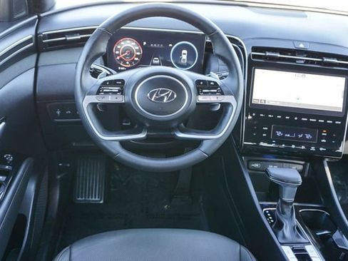 Used 2024 Hyundai Santa Cruz Limited AWD/4WD image 16