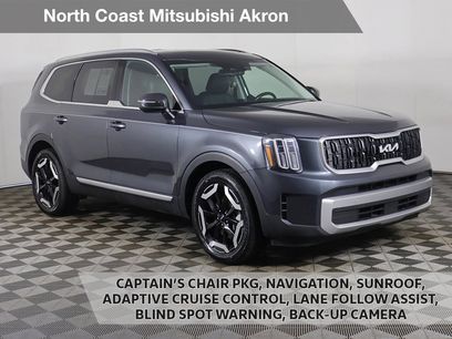Used 2023 Kia Telluride EX w/ EX Captain's Chair Package
