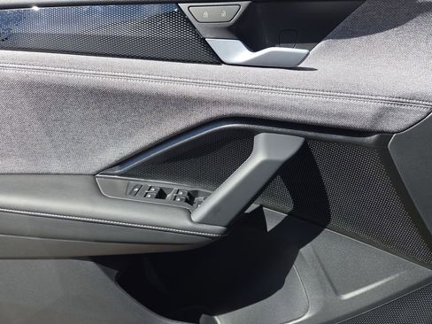 New 2026 Volkswagen Tiguan S AWD/4WD image 18