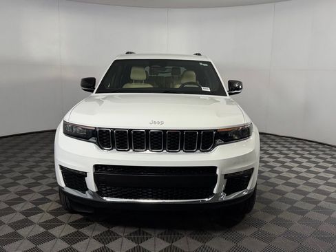 Used 2024 Jeep Grand Cherokee L Limited w/ Trailer Tow Package image 11