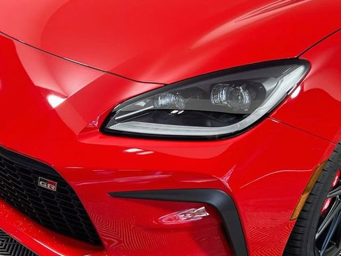 New 2026 Toyota GR86 Premium RWD image 9