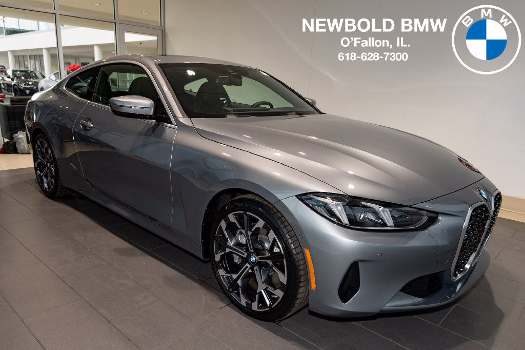 Used 2026 BMW 430i xDrive Coupe w/ Premium Package AWD/4WD image 1