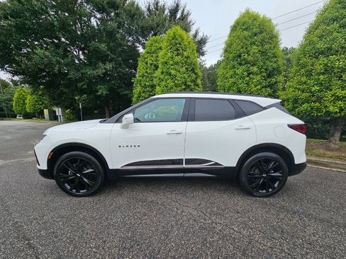 Used 2019 Chevrolet Blazer RS w/ Sun and Wheels Package image 2