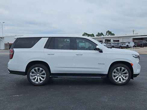 Used 2024 Chevrolet Tahoe Premier RWD image 7