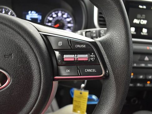 Used 2022 Kia Sportage LX FWD image 16
