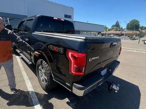 Used 2016 Ford F150 XLT w/ Equipment Group 302A Luxury AWD/4WD image 5