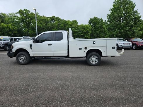 Used 2022 Ford F350 XL w/ Power Equipment Group AWD/4WD image 4