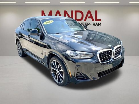 Used 2023 BMW X4 xDrive30i w/ M Sport Package AWD/4WD image 4