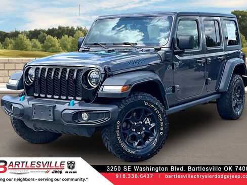 Used 2023 Jeep Wrangler Unlimited w/ 8.4" Radio Group AWD/4WD image 1
