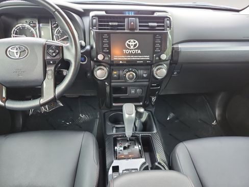 Used 2023 Toyota 4Runner TRD Off-Road Premium w/ Off Road Premium Plus Package AWD/4WD image 11
