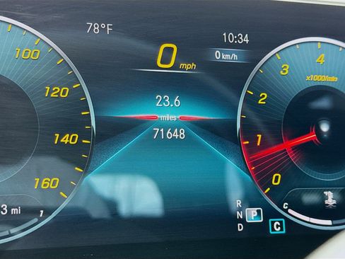 Used 2020 Mercedes-Benz GLB 250 image 8