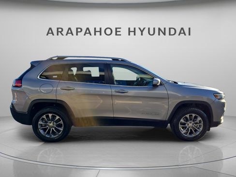 Used 2019 Jeep Cherokee Latitude Plus w/ Cold Weather Group image 9