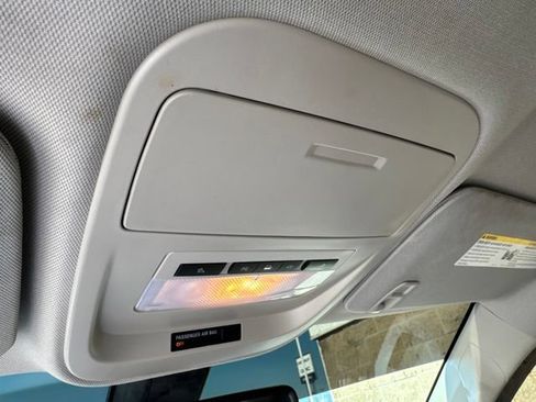 Used 2015 GMC Canyon SLE w/ SLE Convenience Package RWD image 21